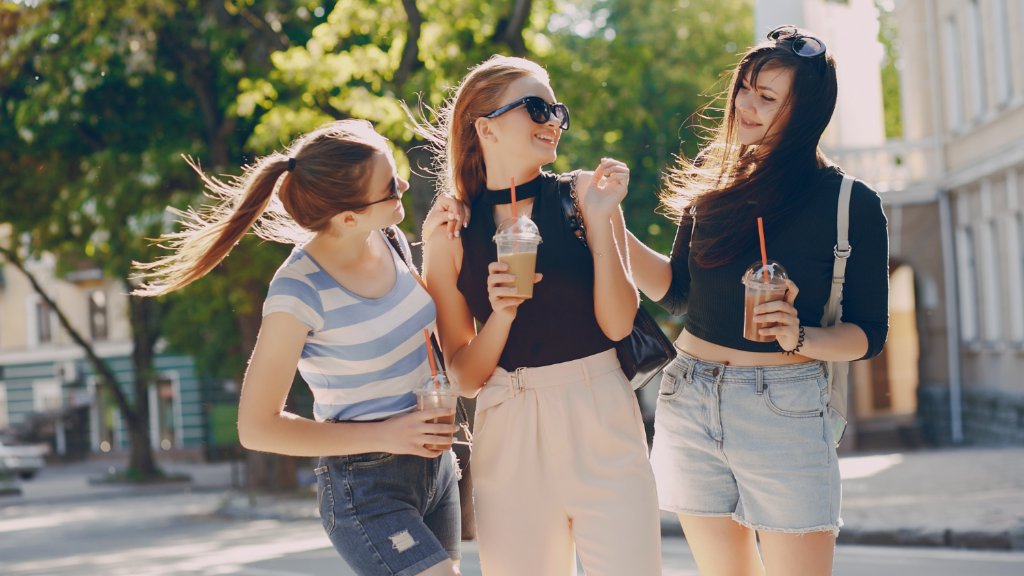 5 Rekomendasi Tas Wanita Kekinian yang Cocok untuk Hangout